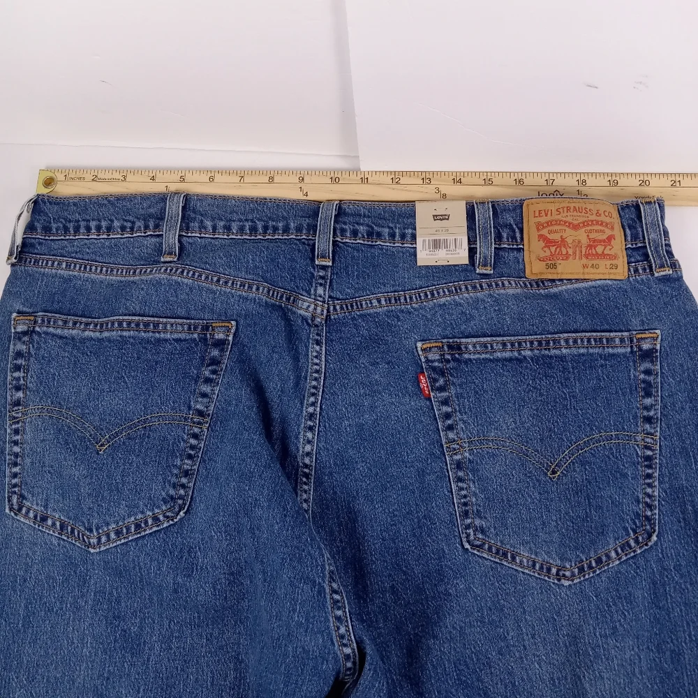 NWT Levi's 505 Jeans Size 40x29 Regular Fit Straight Leg Classic Denim 5-Pocket